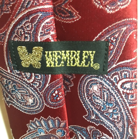 Wembley Red Paisley Pattern Tie - Picture 3 of 5